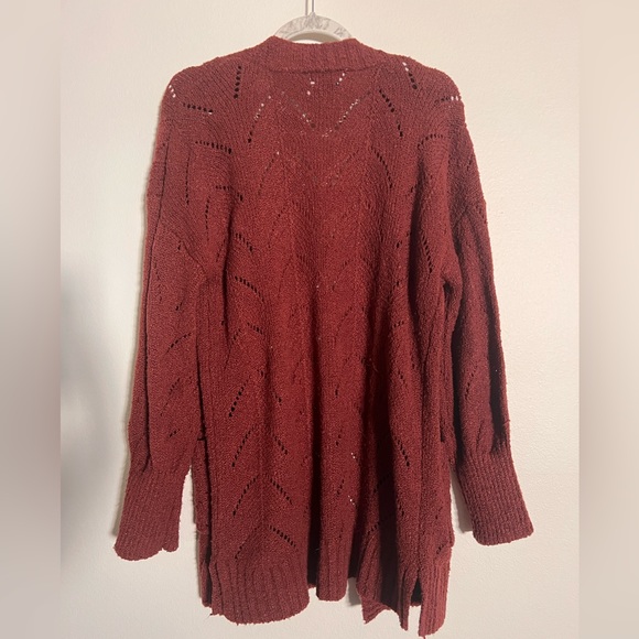 Burgundy Cardigan with pockets - Picture 3 of 6